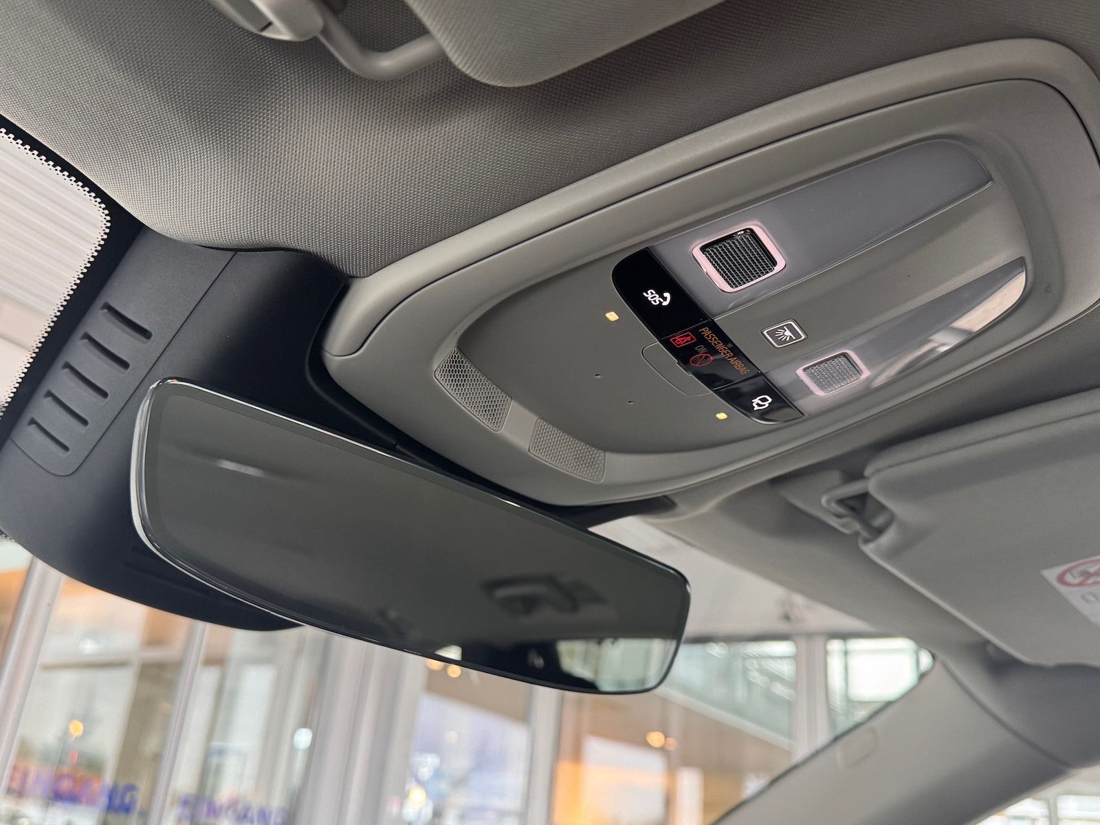 Volvo XC90 B5*AWD*Plus Dark*NP 89060*Standhzg*AHK*360