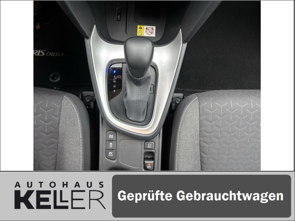 Toyota Yaris Cross Hybrid 1.5 VVT-i Team Deutschland