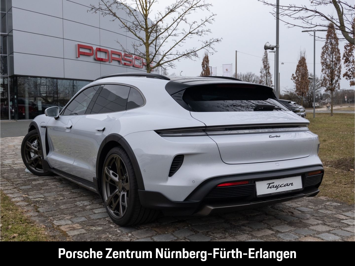 Porsche Taycan Turbo Cross Turismo Burmester InnoDrive H