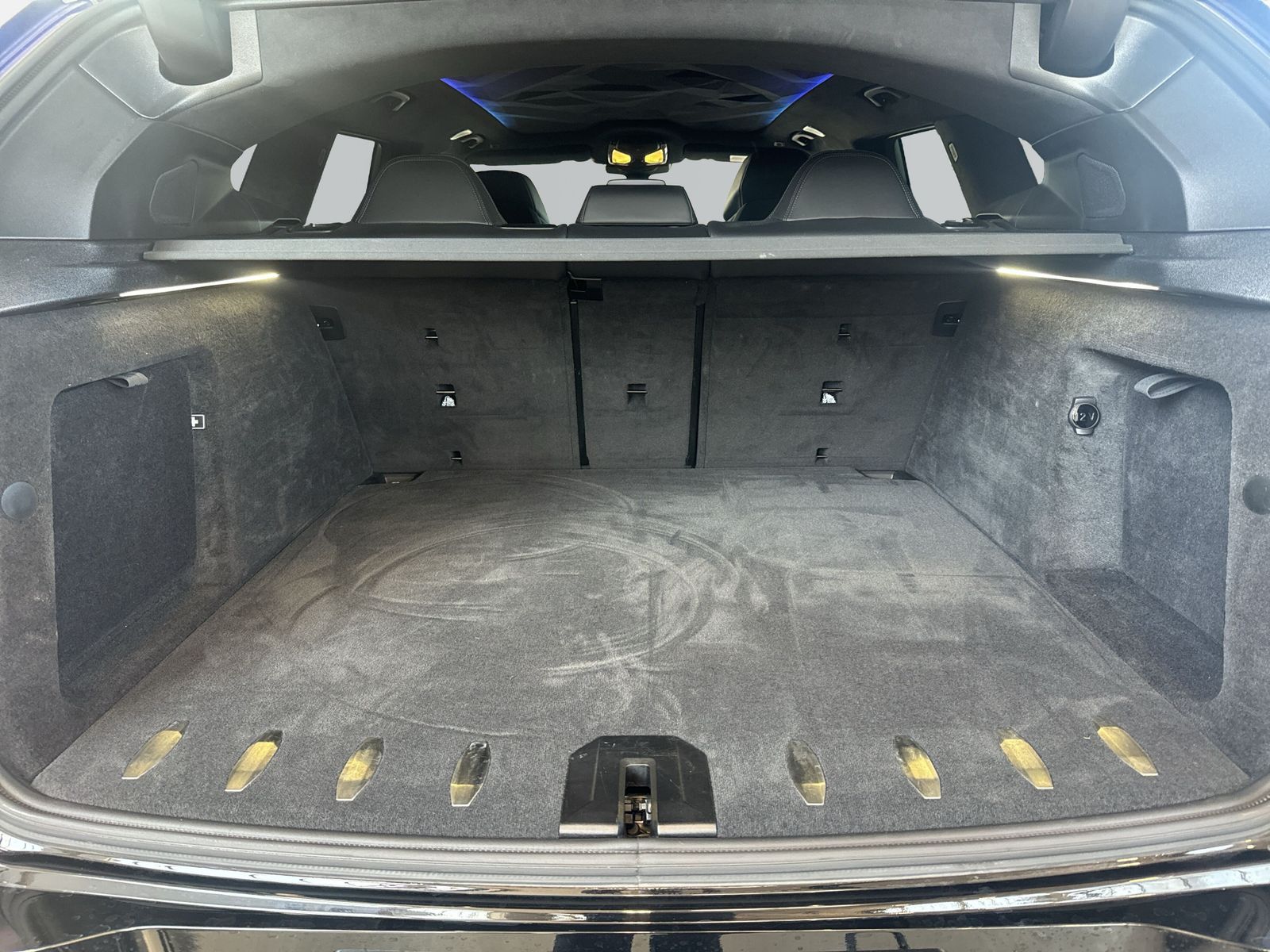 BMW XM 1.132€ netto/mtl.*23"*Frozen*Individual*Marin