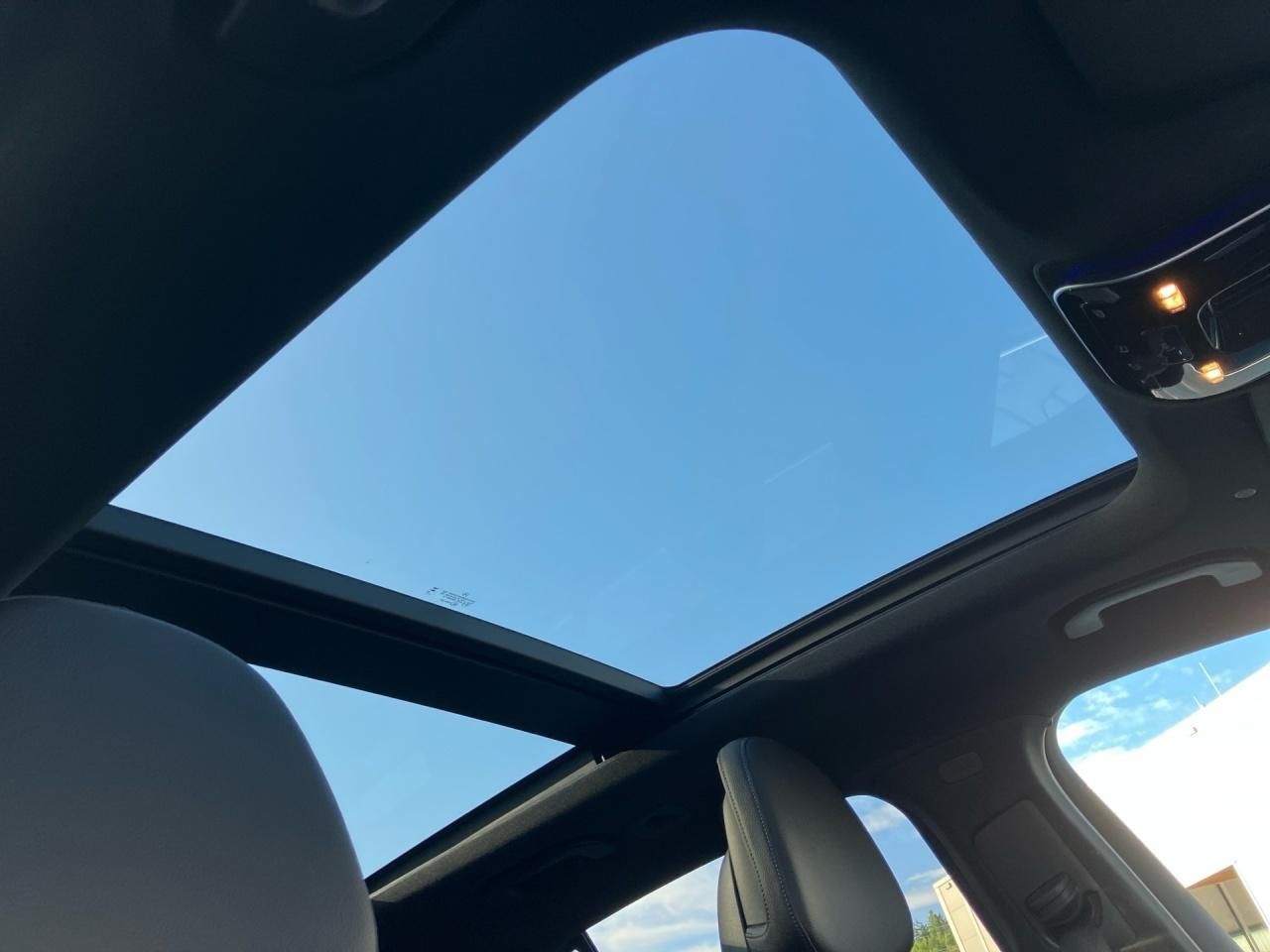 Mercedes-Benz GLC 300 e 4M - Samsaru's Car Outlet