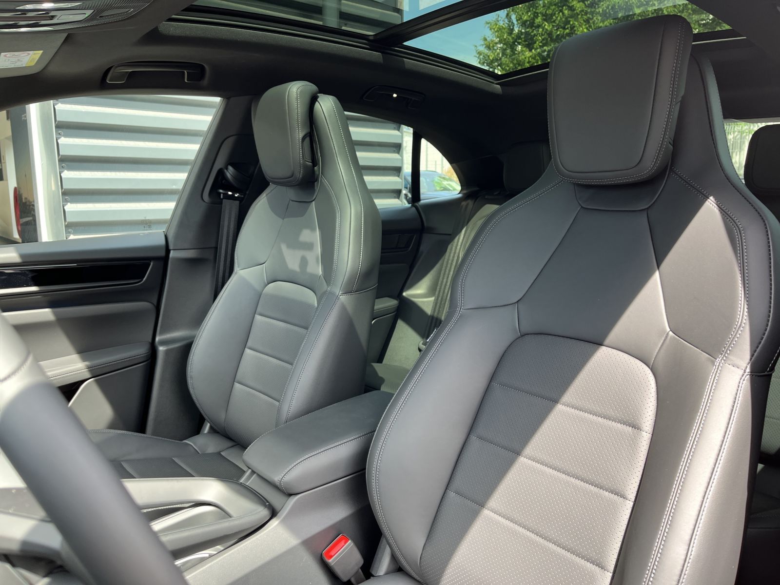 Porsche Macan 4 Pano.,Head-Up,PASM,Servo+,BOSE,InnoDrive