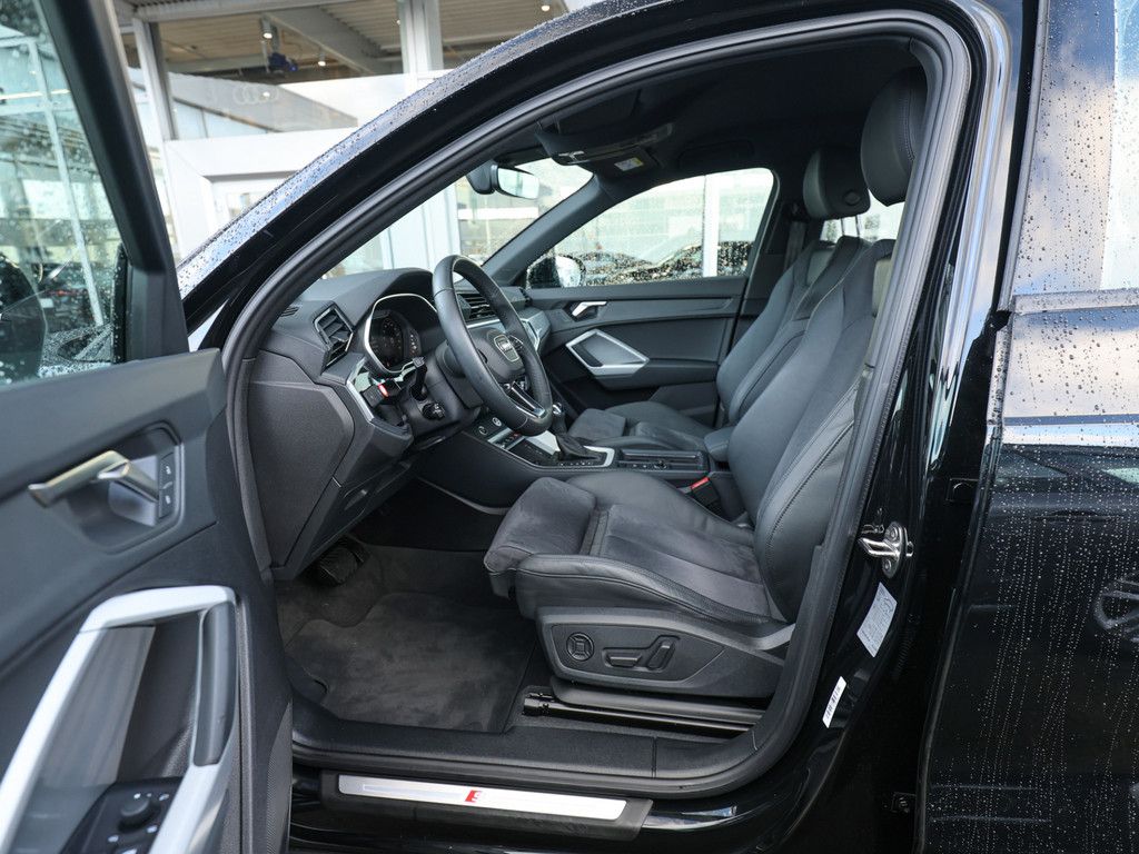 Audi Q3 S line 35 TDI quattro - Samsaru's Car Outlet