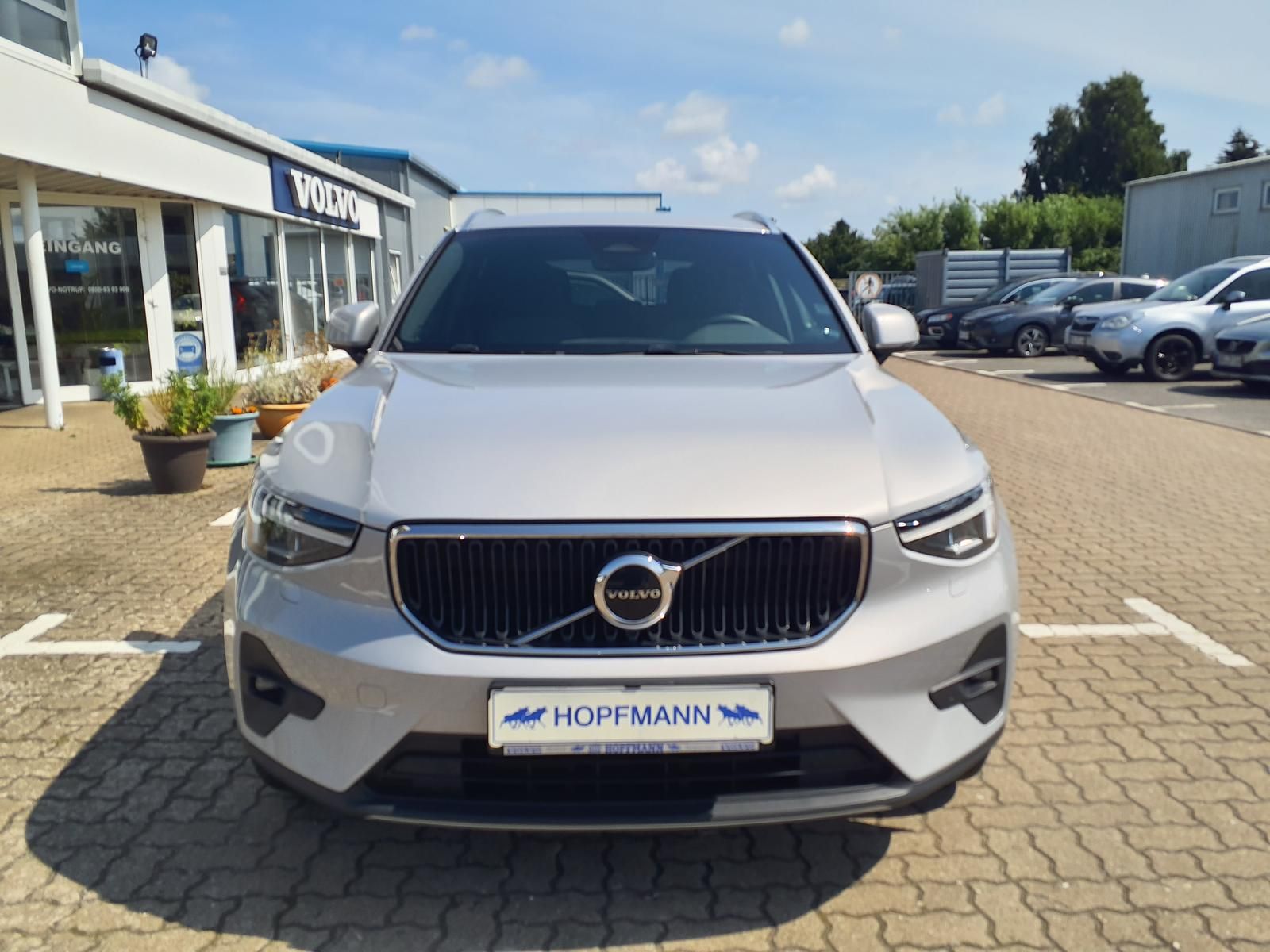 Volvo XC40 B4 Benzin Aut. AHK / ACC / BLIS