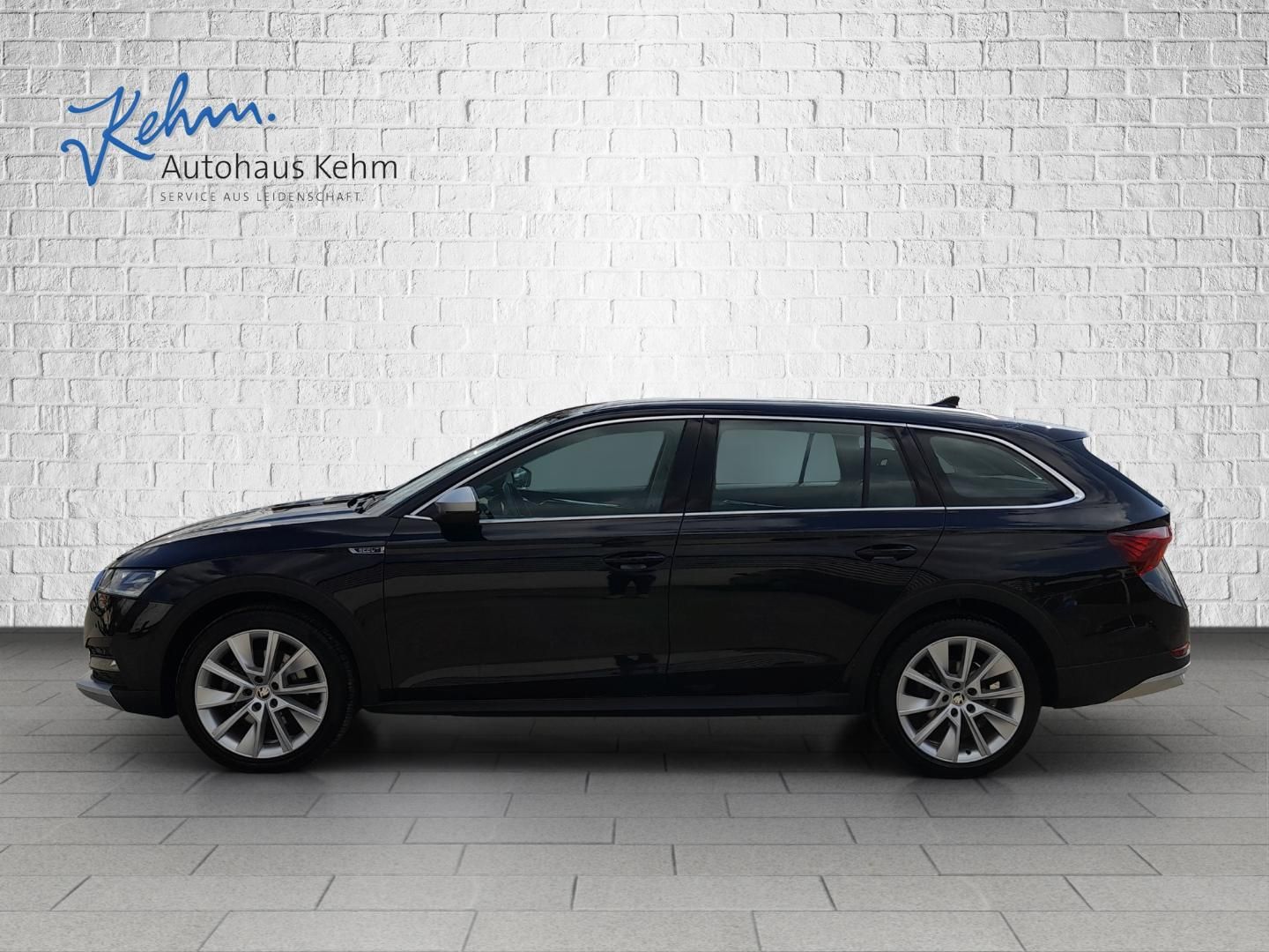 Skoda Octavia Combi SCOUT 2.0 TDI 4x4 - Samsaru's Car Outlet