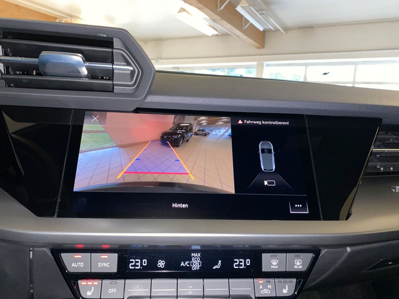 Audi A3 Sportback advanced (Navi.SHZ.GRA.Kamera.LED.D