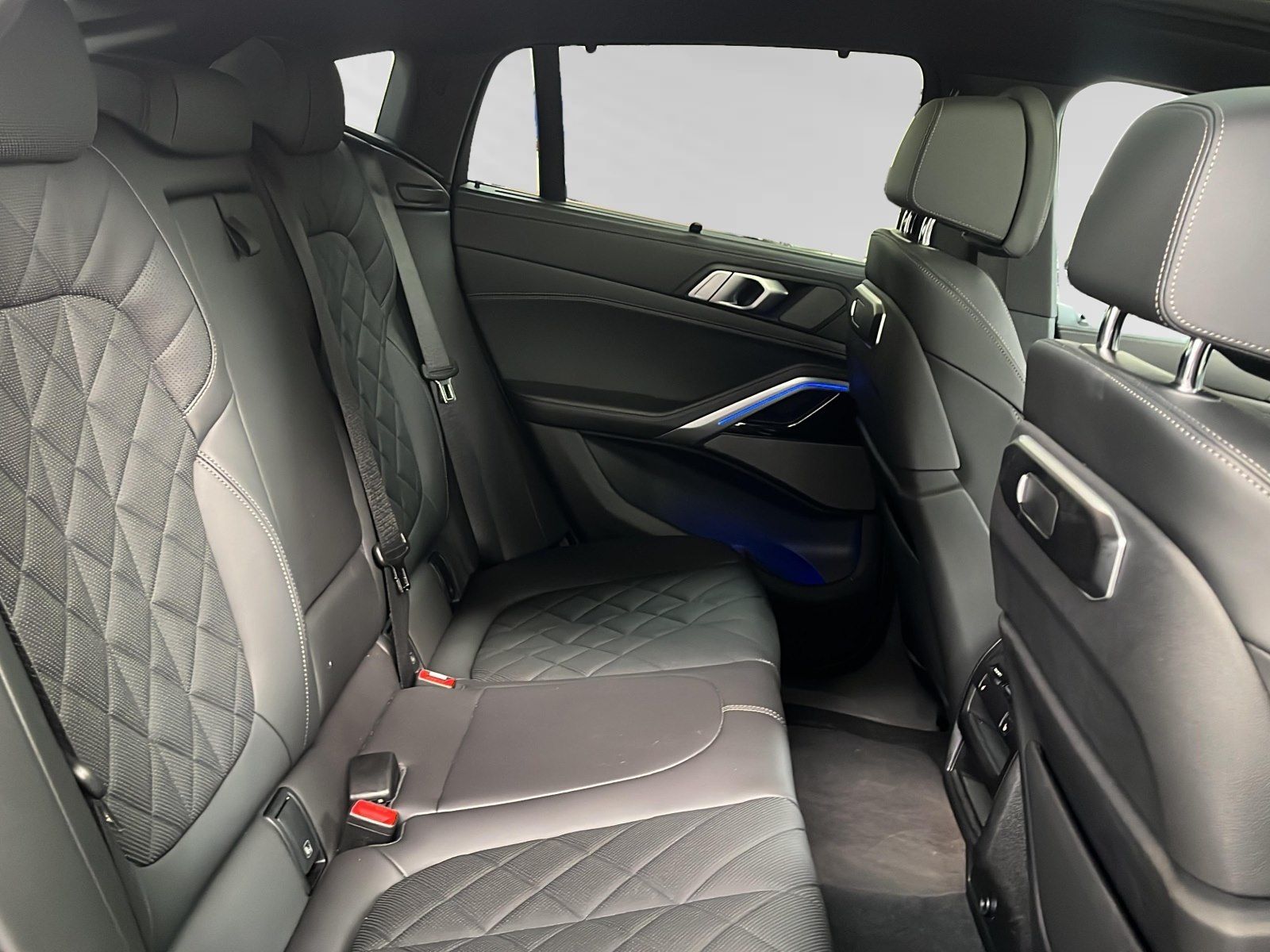 BMW X6 xDrive30d Individual-Nardograu|Panorama|AHK