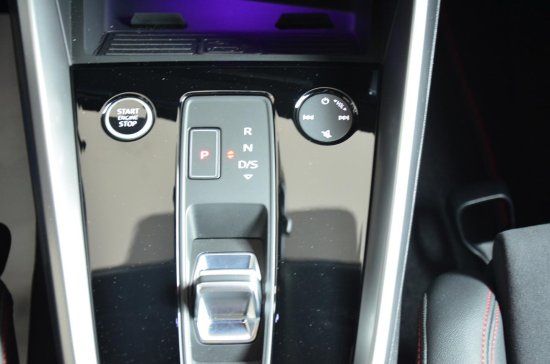 Audi A3 35 2.0 TDI Sportback S line - Samsaru's Car Outlet