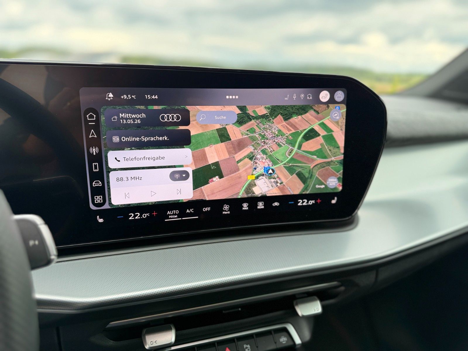 Audi Q3 TFSI S-line S tronic+AHK+PANO+SONOS+