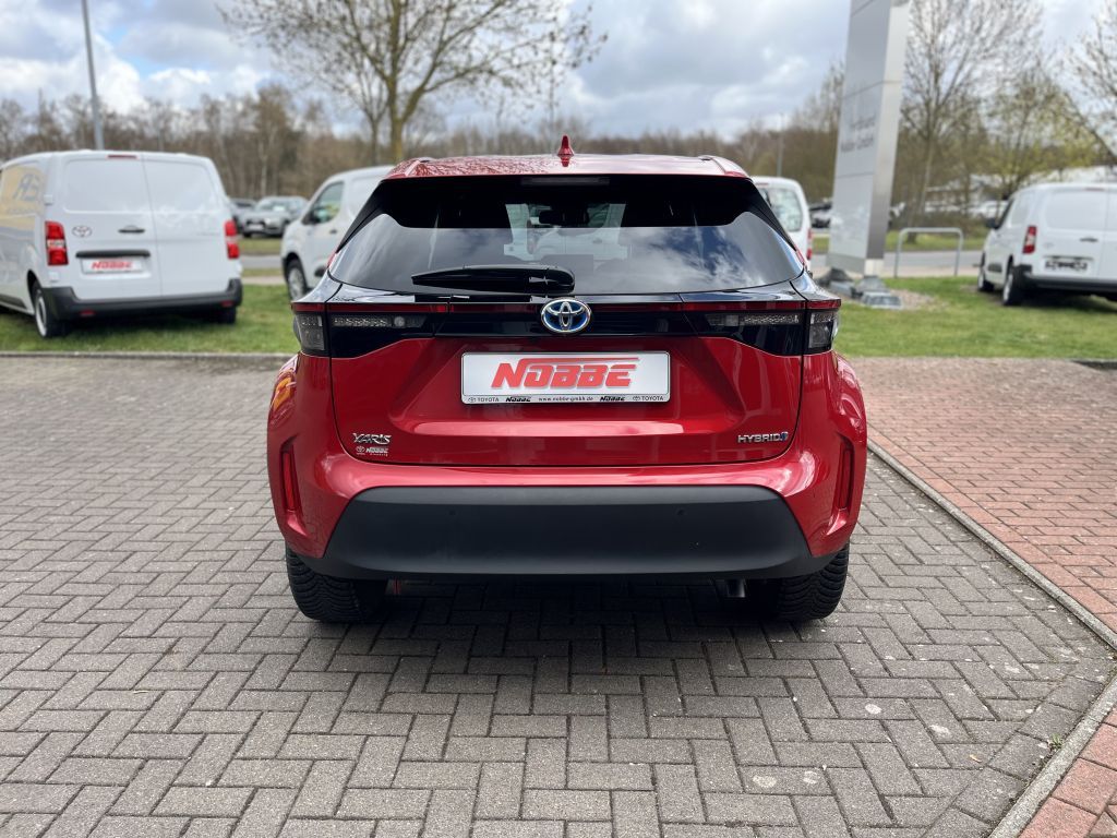Toyota Yaris Cross Hybrid 1.5 VVT-i Team Deutschland