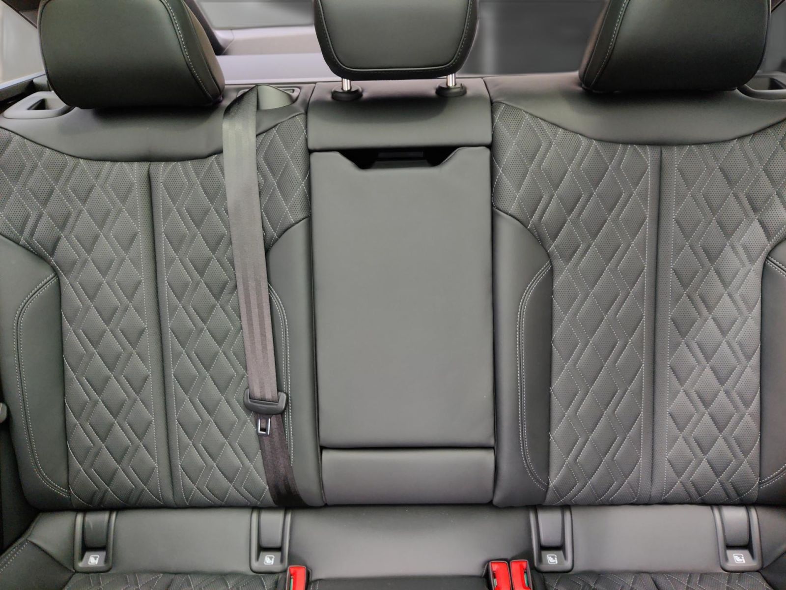 Audi A5 Avant e-hybrid qu. S line S tronic *PANO*HuD*