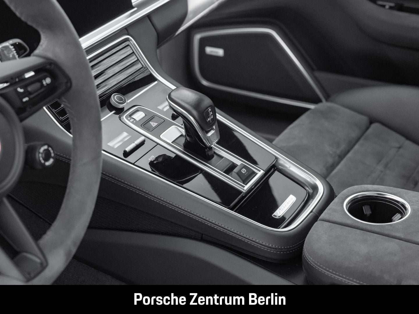 Porsche Panamera GTS BOSE Surround-View Panoramadach LED