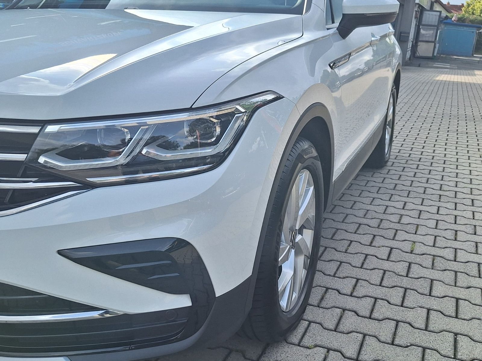 Volkswagen Tiguan 2.0 TDI United DSG - Samsaru's Car Outlet