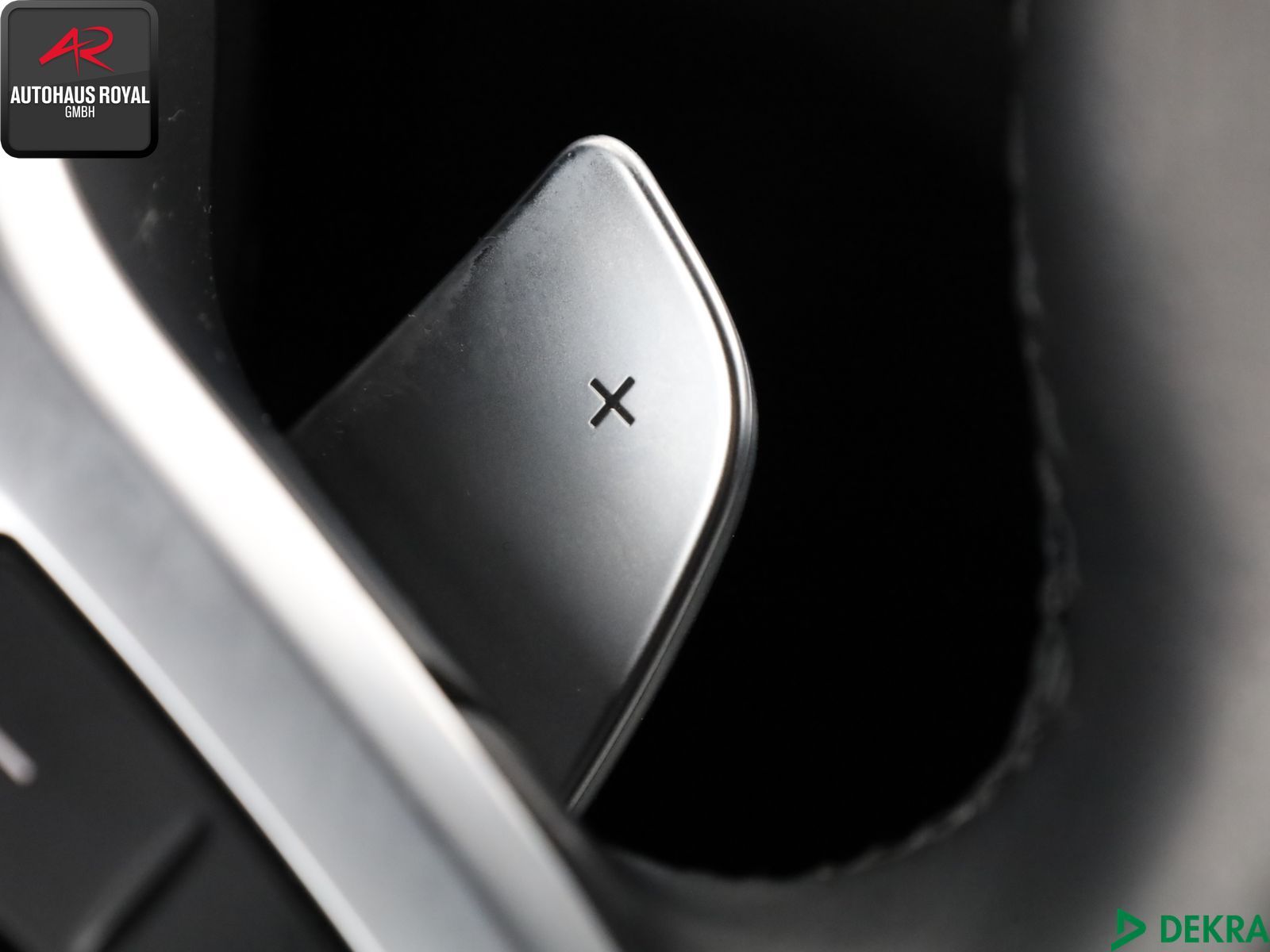 BMW 320 e T M SPORT - Samsaru's Car Outlet