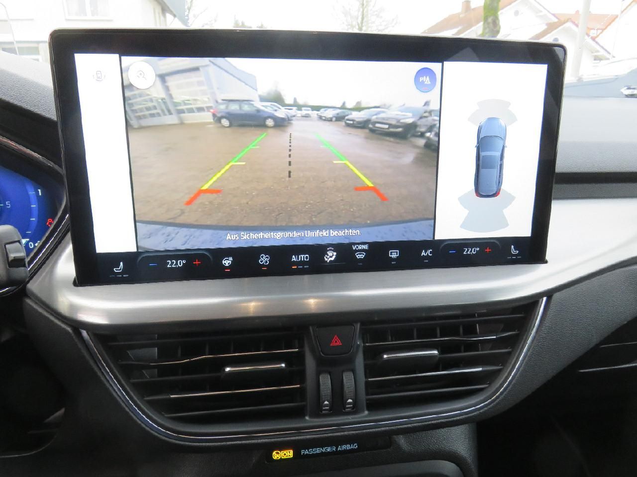 Ford Focus Turnier Titanium X,HUD,Allwetterreifen,
