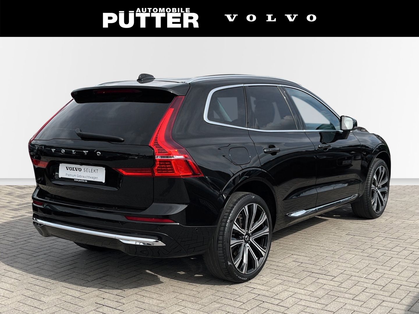 Volvo XC60 Recharge T6 AWD Inscription - Samsaru's Car Outlet