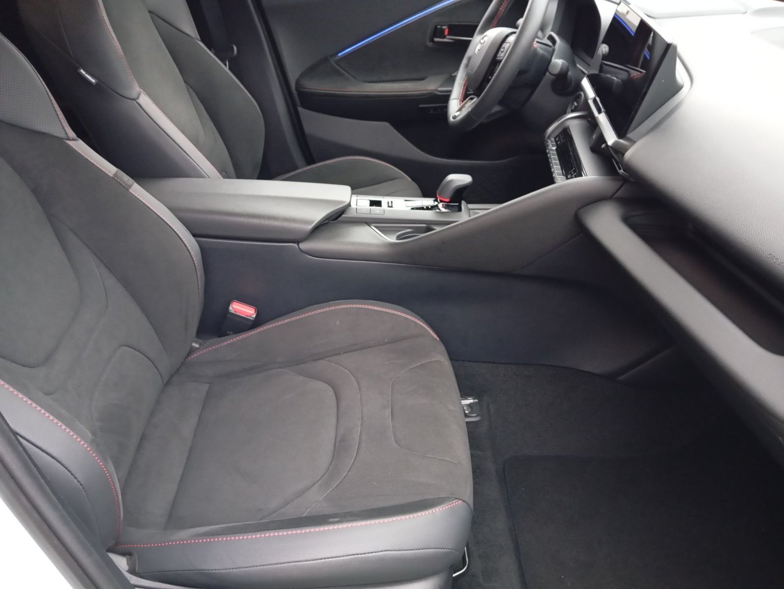 Toyota C-HR 2.0l Hybrid AWD GR Sport Premiere