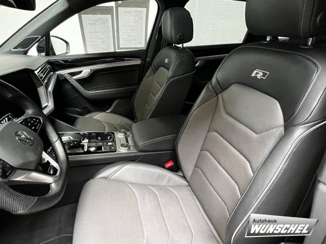 Volkswagen Touareg 4.0 V8 TDI R-Line - Samsaru's Car Outlet