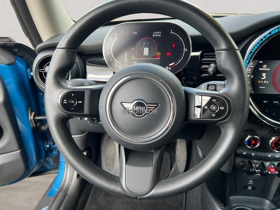 MINI Cooper Classic - Samsaru's Car Outlet