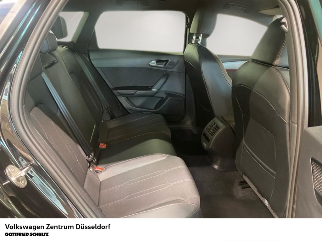Seat Leon Sportstourer 2.0 TDI DSG Kamera Navi Sitzhe