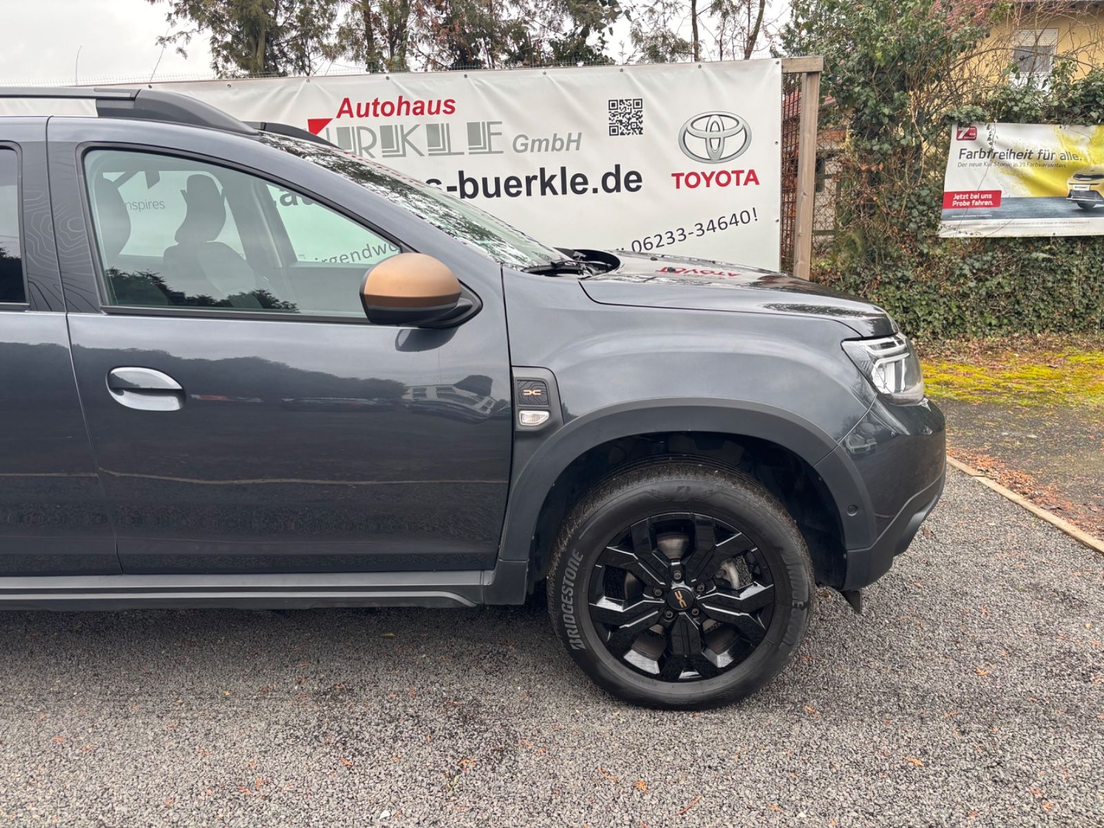 Dacia DUSTER - Samsaru's Car Outlet