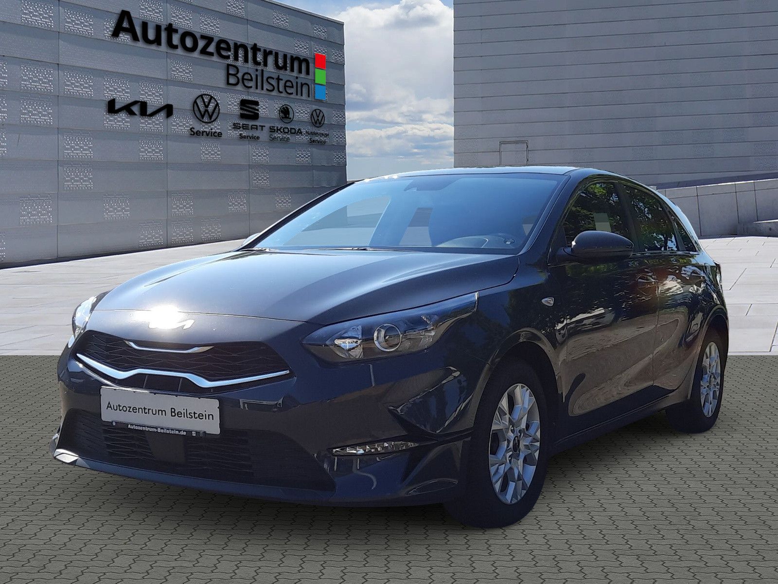 Kia Ceed 1.5 T-GDI Vision - Samsaru's Car Outlet