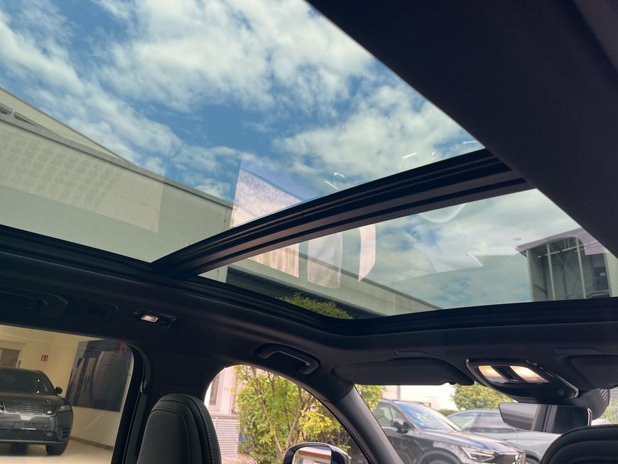 Volvo XC60 T6 AWD Plug-in Hybrid Plus Dark