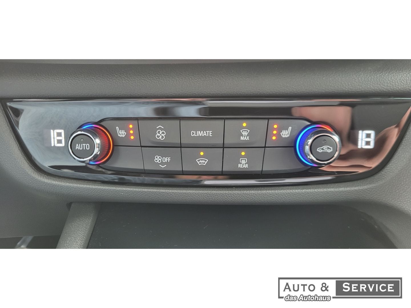 Opel Insignia B Sports T. - Samsaru's Car Outlet