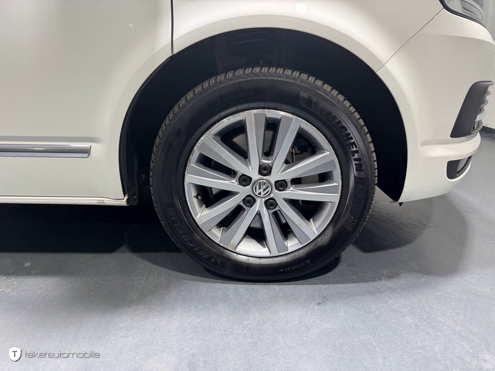 Volkswagen T6 Multivan 4Motion - Samsaru's Car Outlet