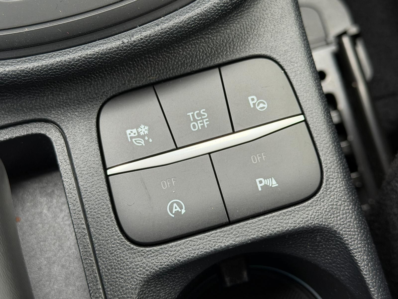 Ford Fiesta Titanium Autom*LED*ACC*RFK*WiPa*Navi*PDC*