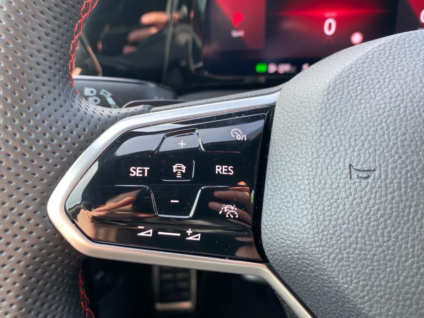 Volkswagen Golf 8 VIII GTI 2.0 TSI - Samsaru's Car Outlet