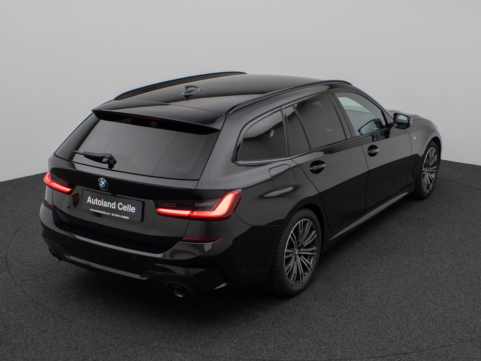 BMW 320d M Sport - Samsaru's Car Outlet