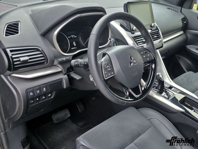 Mitsubishi Eclipse Cross Plug-In Hybrid 4WD Plus Select