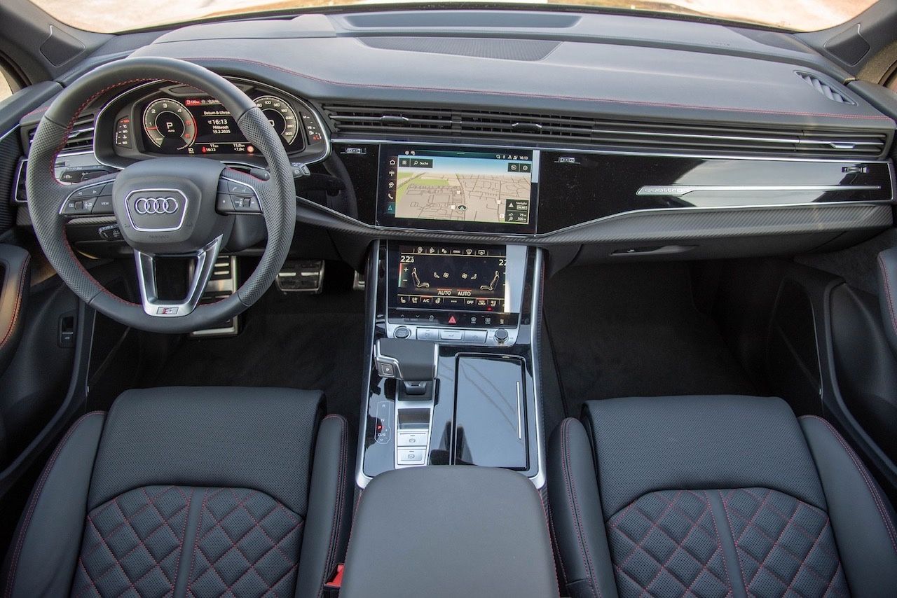 Audi Q7 50TDI  S -LINE *CARBON*MASSAGE*WEBASTO