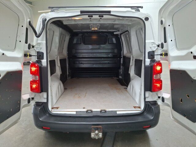 Opel Vivaro Cargo 2.0 D M Edition - Samsaru's Car Outlet
