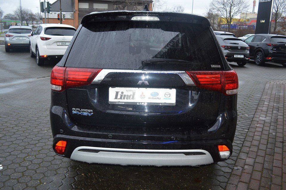 Mitsubishi PHEV OUTLANDER PHEV TOP