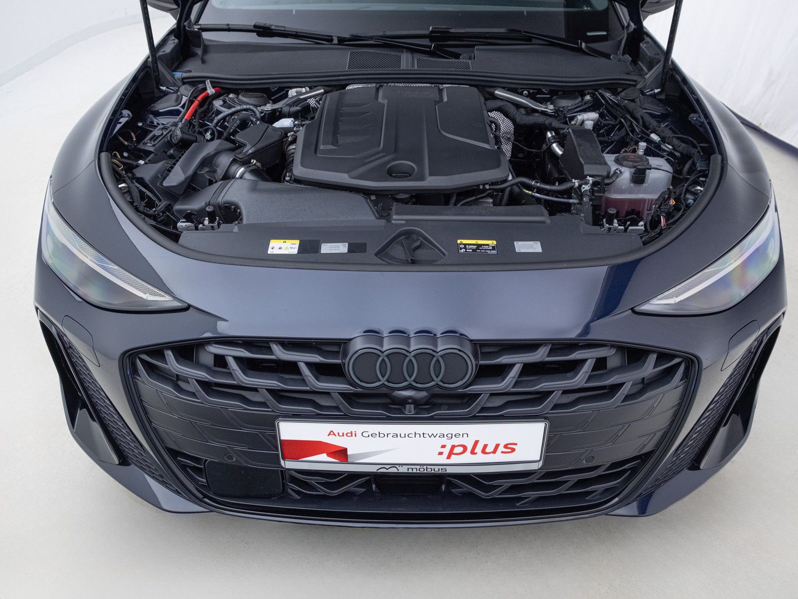 Audi A6 Avant TFSI 150 kW S-TRO*MATRX*S-LINE*AHK*PANO