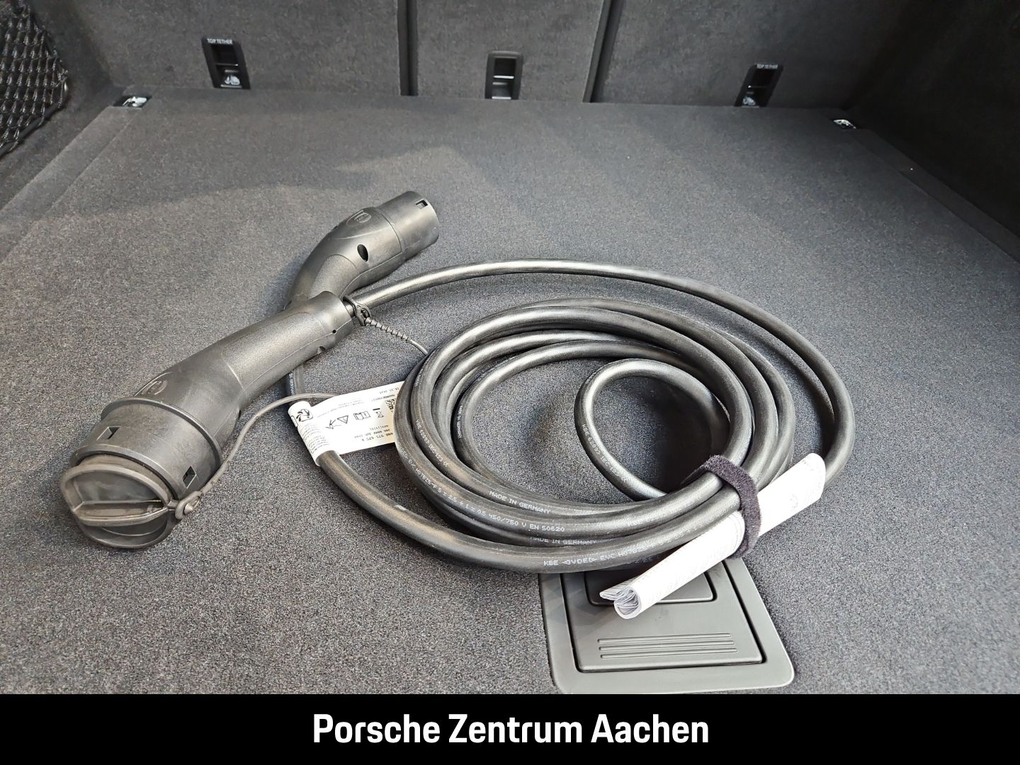 Porsche Cayenne E-Hybrid Coupe BOSE Surround Panorama