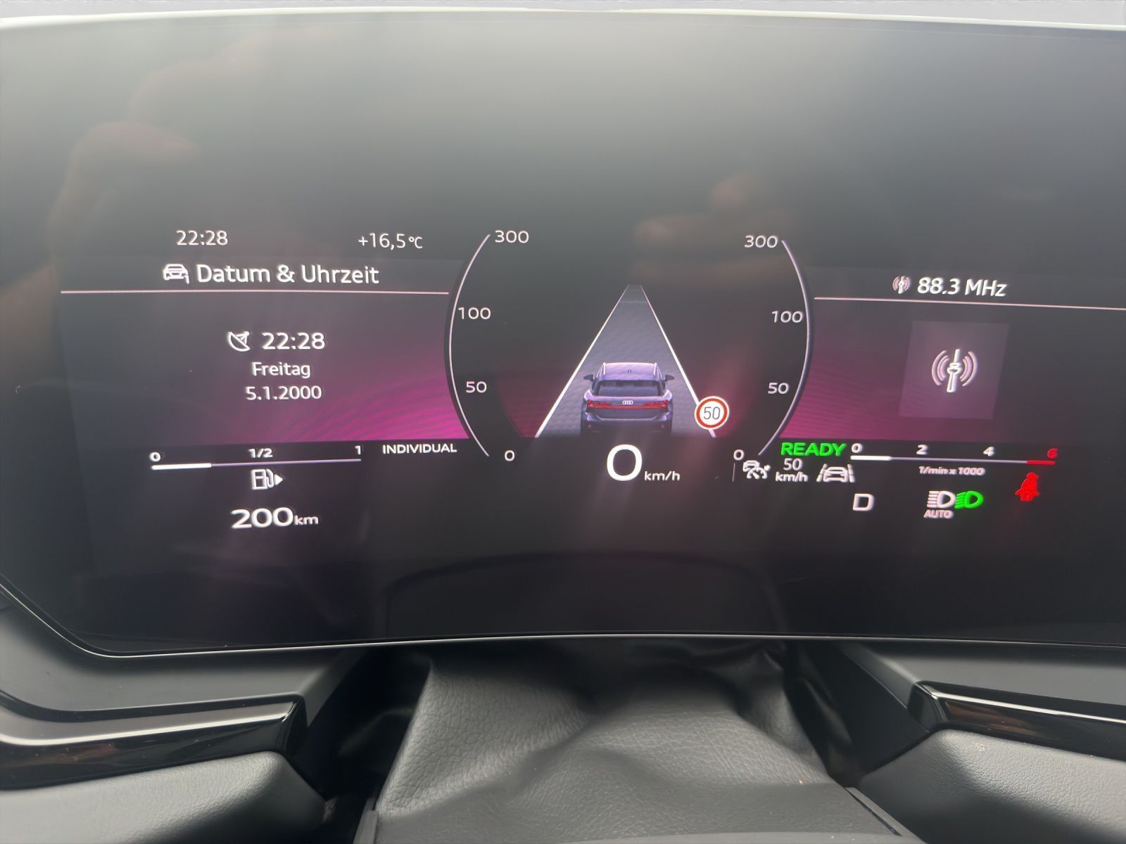 Audi A6 Avant TDI Q S LINE PANO LEDER MATRIX BuO
