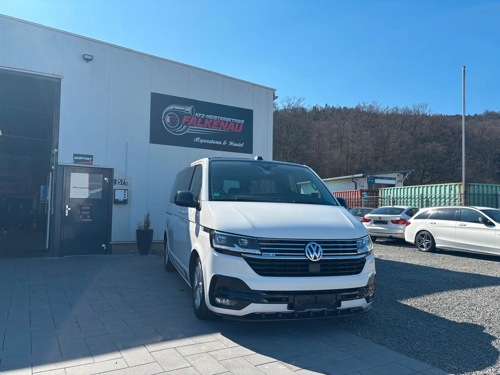 Volkswagen T6.1 Multivan 4Motion - Samsaru's Car Outlet