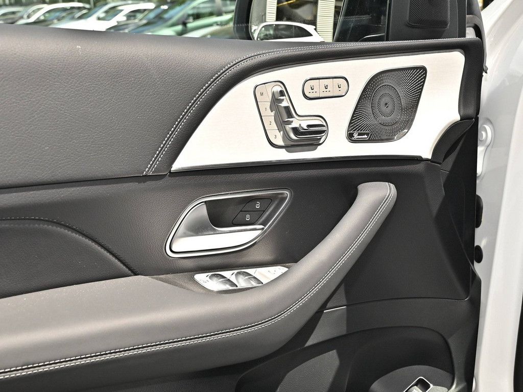 Mercedes-Benz GLE 450 d 4M AMG Line AHK HUD Luftf Night Distr