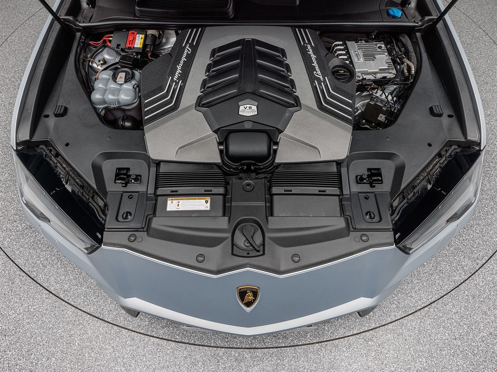 Lamborghini Urus - Samsaru's Car Outlet