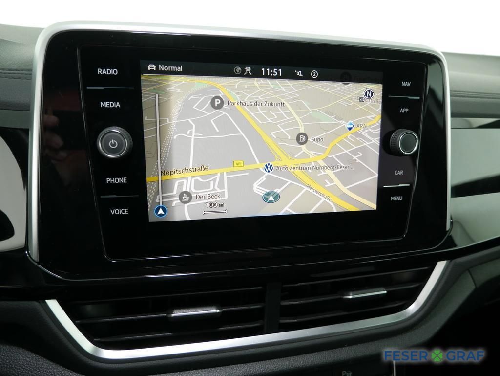 Volkswagen T-Roc R-Line 1.5 TSI - Samsaru's Car Outlet