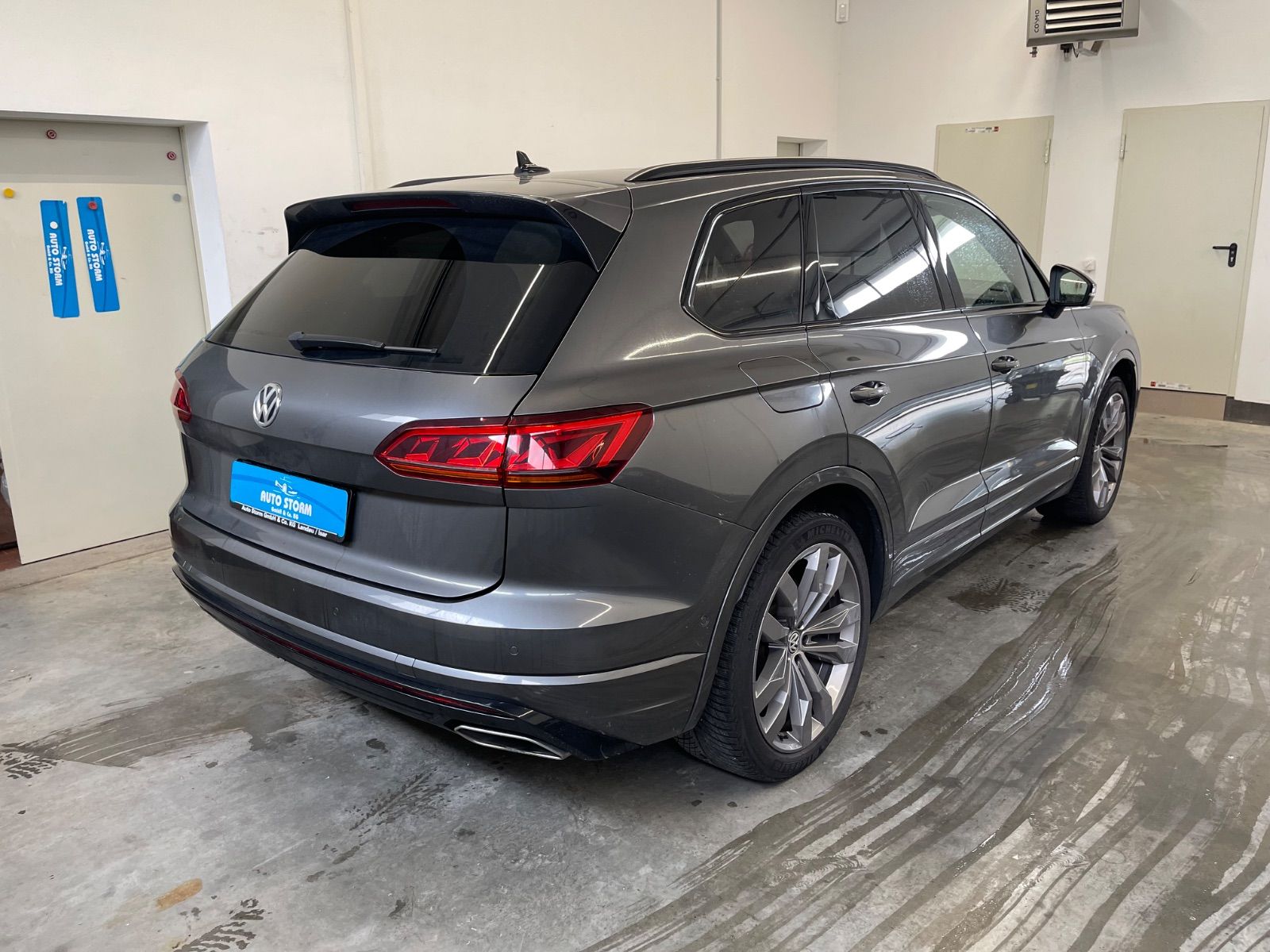 Volkswagen Touareg R-line V8 TDI 4Motion*Voll*AirSus*ACC*21