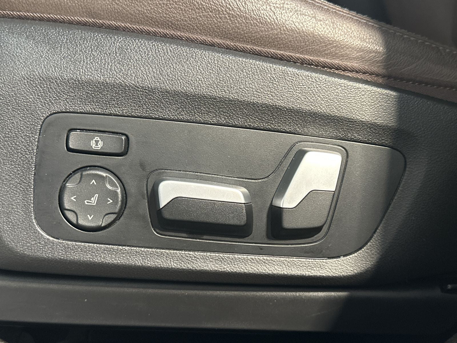 BMW iX3 Impressive NAV+LASER+ACC+KAMERA+PANO+HUD+AHK