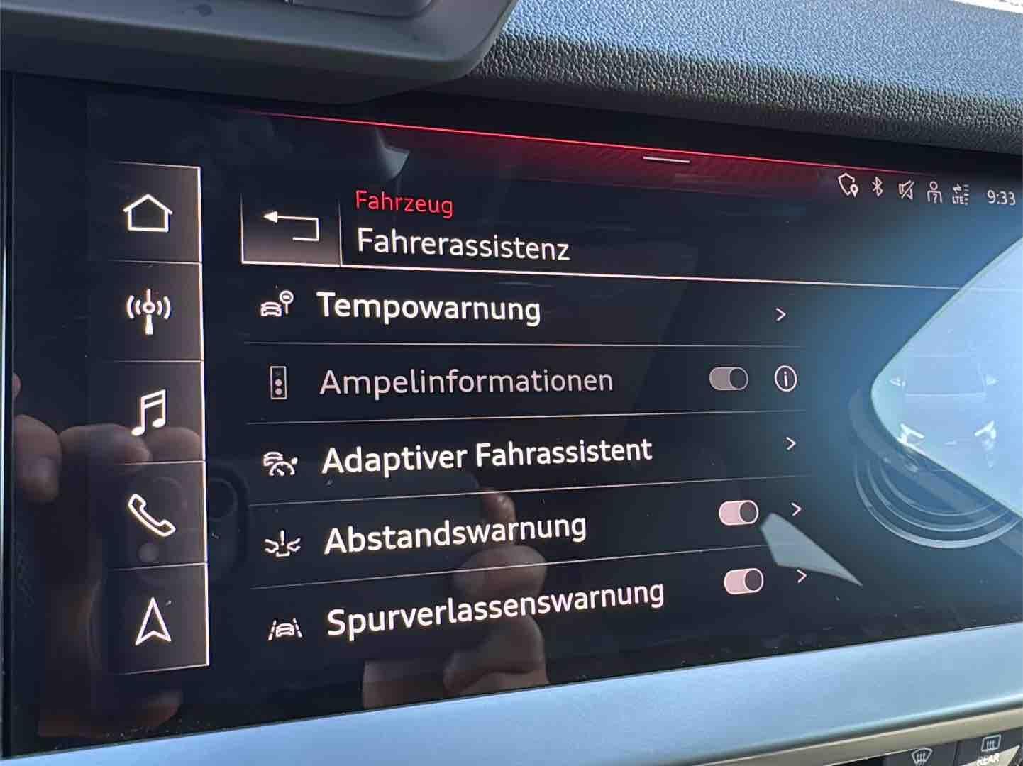 Audi A3 45 TFSIe 2x S line ACC BLACK HuD PANO RAUTE