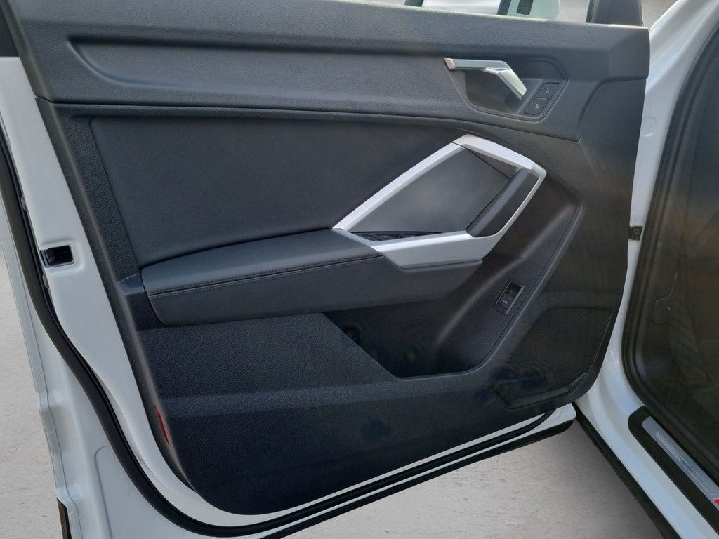 Audi Q3 Sportback S line 40 TFSI quattro - Samsaru's Car Outlet