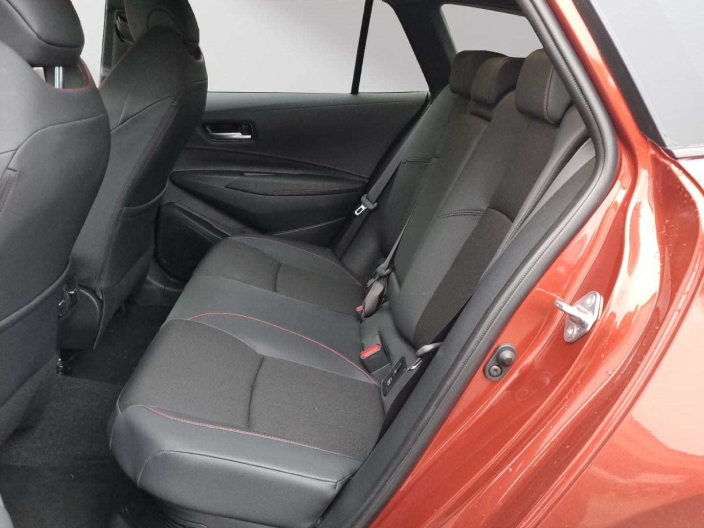 Toyota Corolla Touring Sports 2.0 Hybrid GR Sport