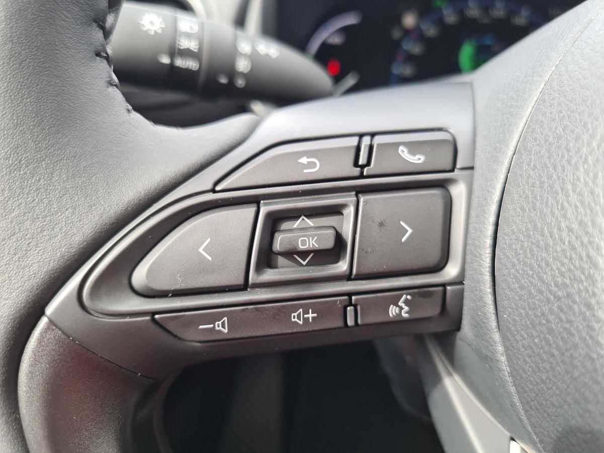 Toyota Yaris Cross Hybrid Team D Navi+Matrix+SHZ