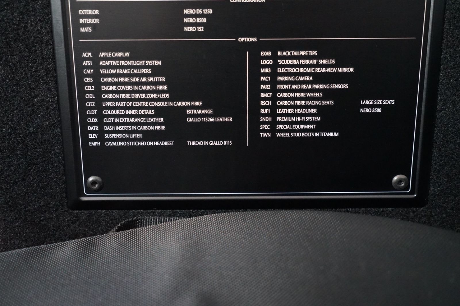 Ferrari SF90 - Samsaru's Car Outlet